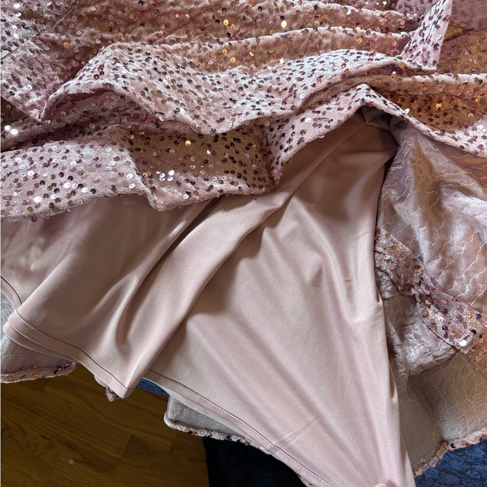 Rose pink Sequin Dress - Picture 9 of 9